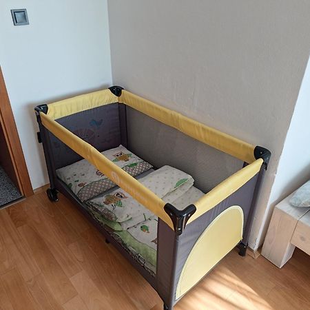Cervena Cesta Apartamento Kunovice Exterior foto