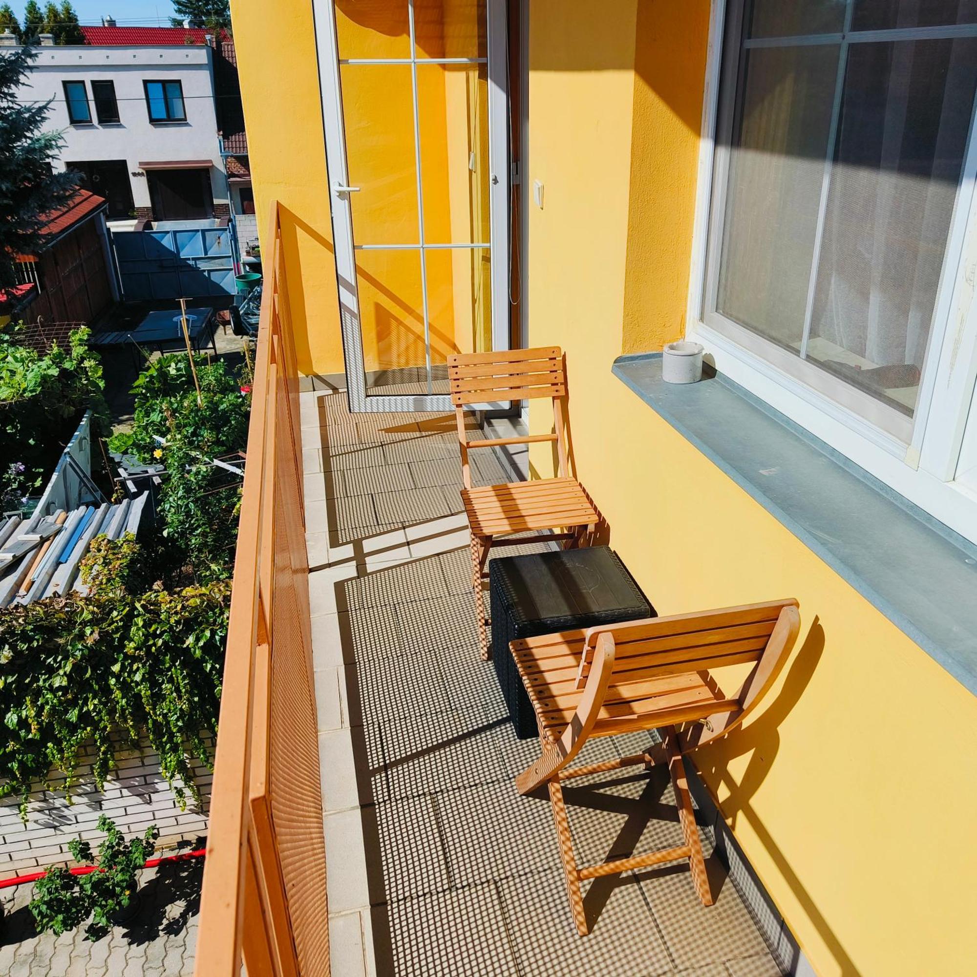 Cervena Cesta Apartamento Kunovice Exterior foto